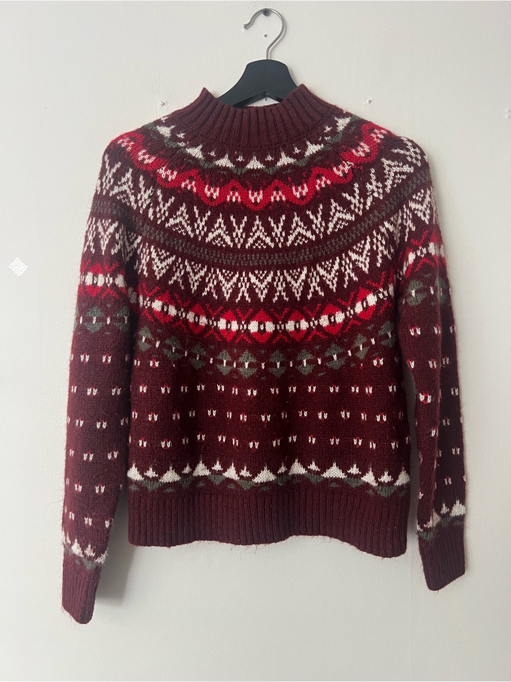 Natural Burgundy Fair Isle Knit Sweater, size S, crewneck, pattern, casual cozy